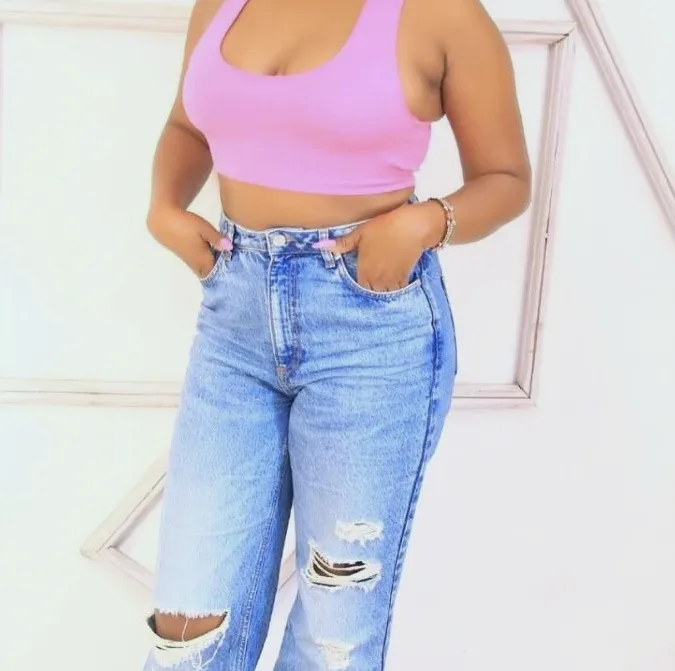 Enni, 32