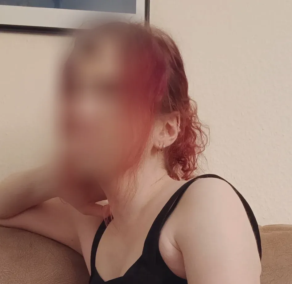 Jenna, 37