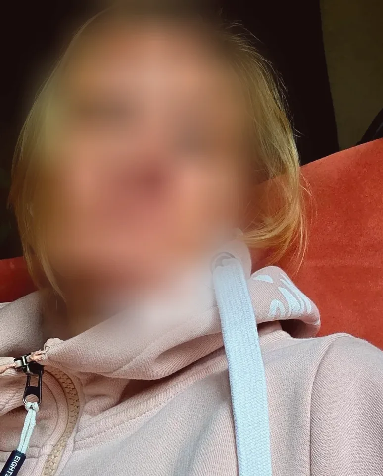 Krista, 39